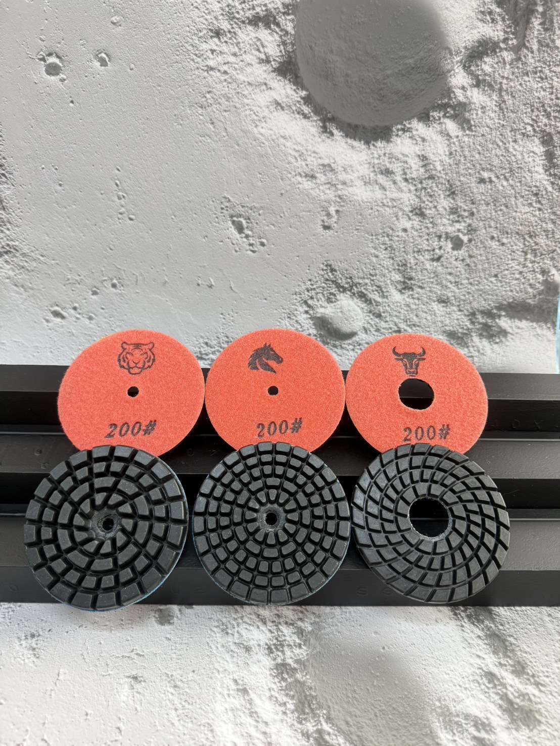 Resin Pad 4" ความหนา 4.5",6,8 mm.(ตราวัว ตราม้า ตราเสือ)