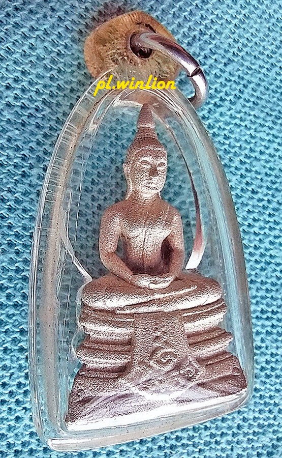 รูปหล่อหลวงพ่อโสธร รุ่น ๘๐ ปี กรมตำรวจ เนื้อเงินพ่นทราย ปี 2538