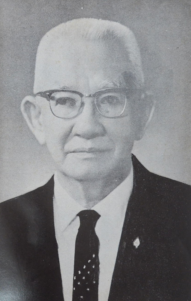 หลวงบุเรศบำรุงการ (ไม้ในพุทธศาสนา)