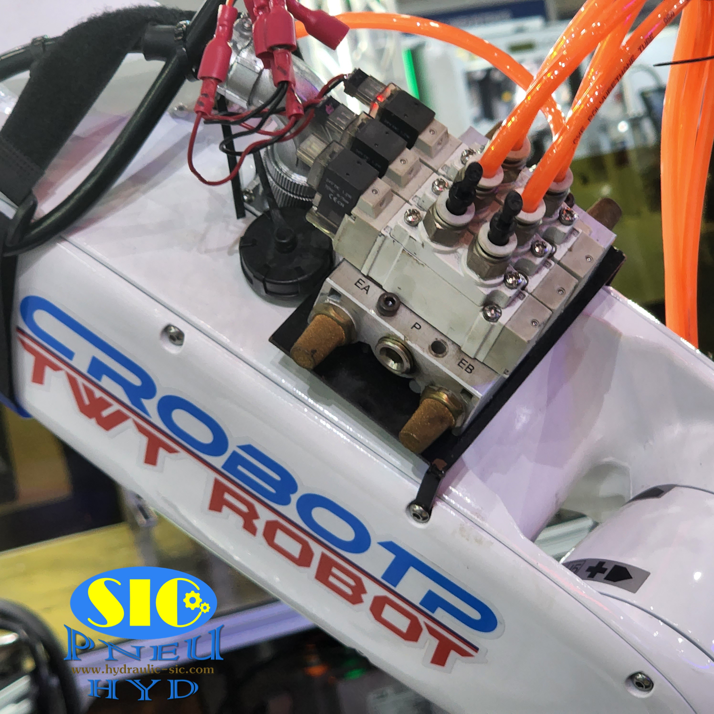 SY3120-00 , SY5120-5LZD XINYANG โซลินอยด์วาล์วลม 5/2 คอยล์ข้างเดียว ไฟ DC 24V.