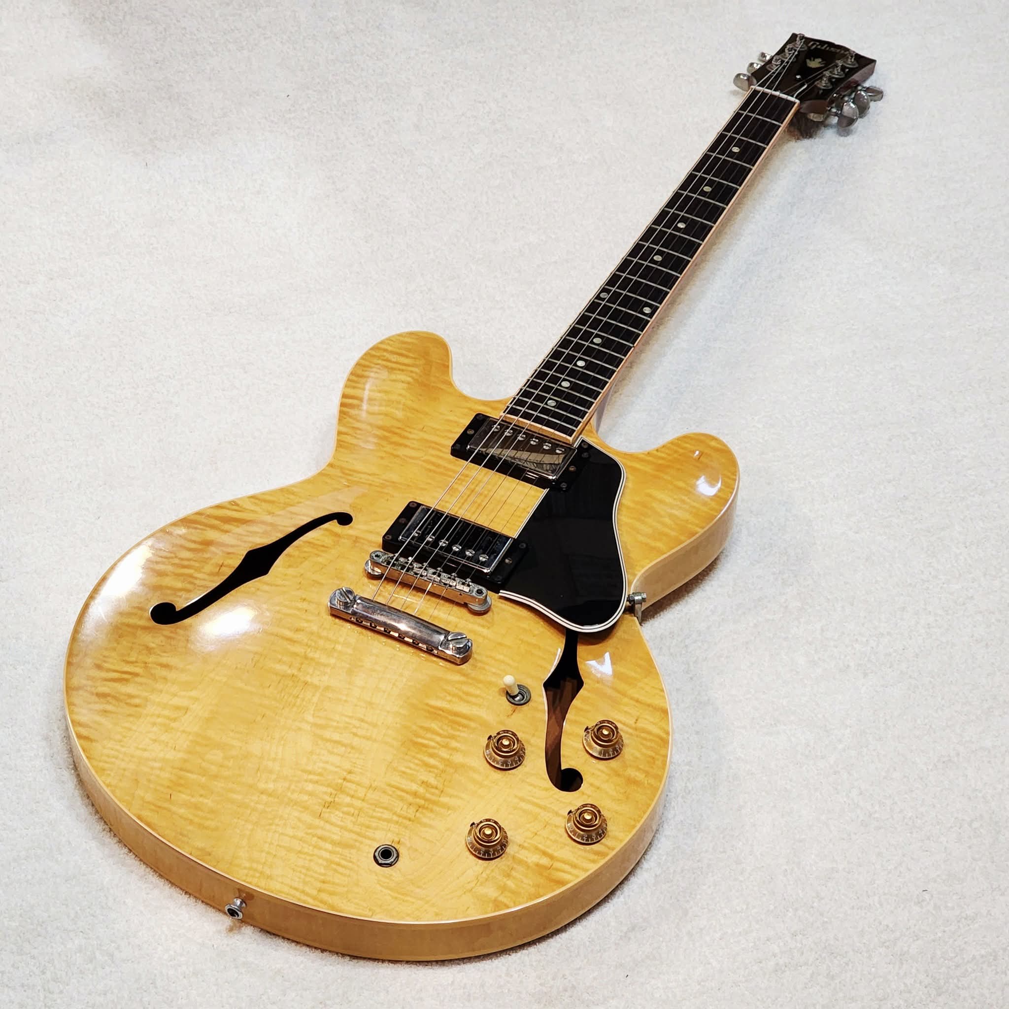 (Used) Gibson ES-335 Dot Memphis Custom Shop 2010 Antique Natural Figured