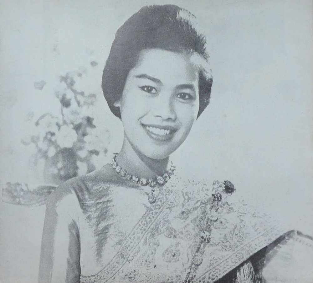 ภาพพิมพ์จากปกสยามรัฐสัปดาห์วิจารณ์ (2 ใบ)