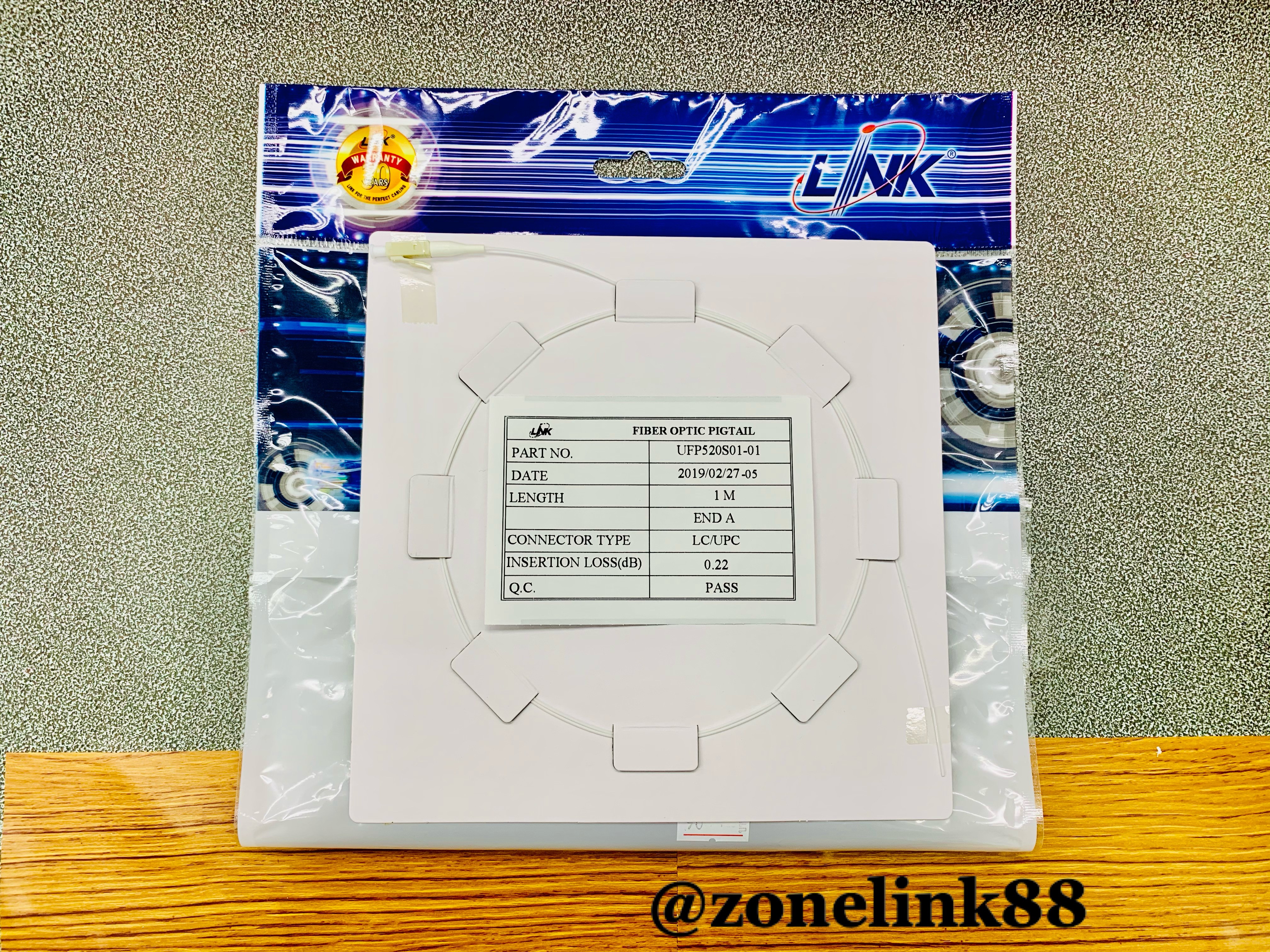 Link UFP520S01-01 LC Pigtail Fiber Optic LC MM 50/125 900um SIMPLEX 1m.LSZH
