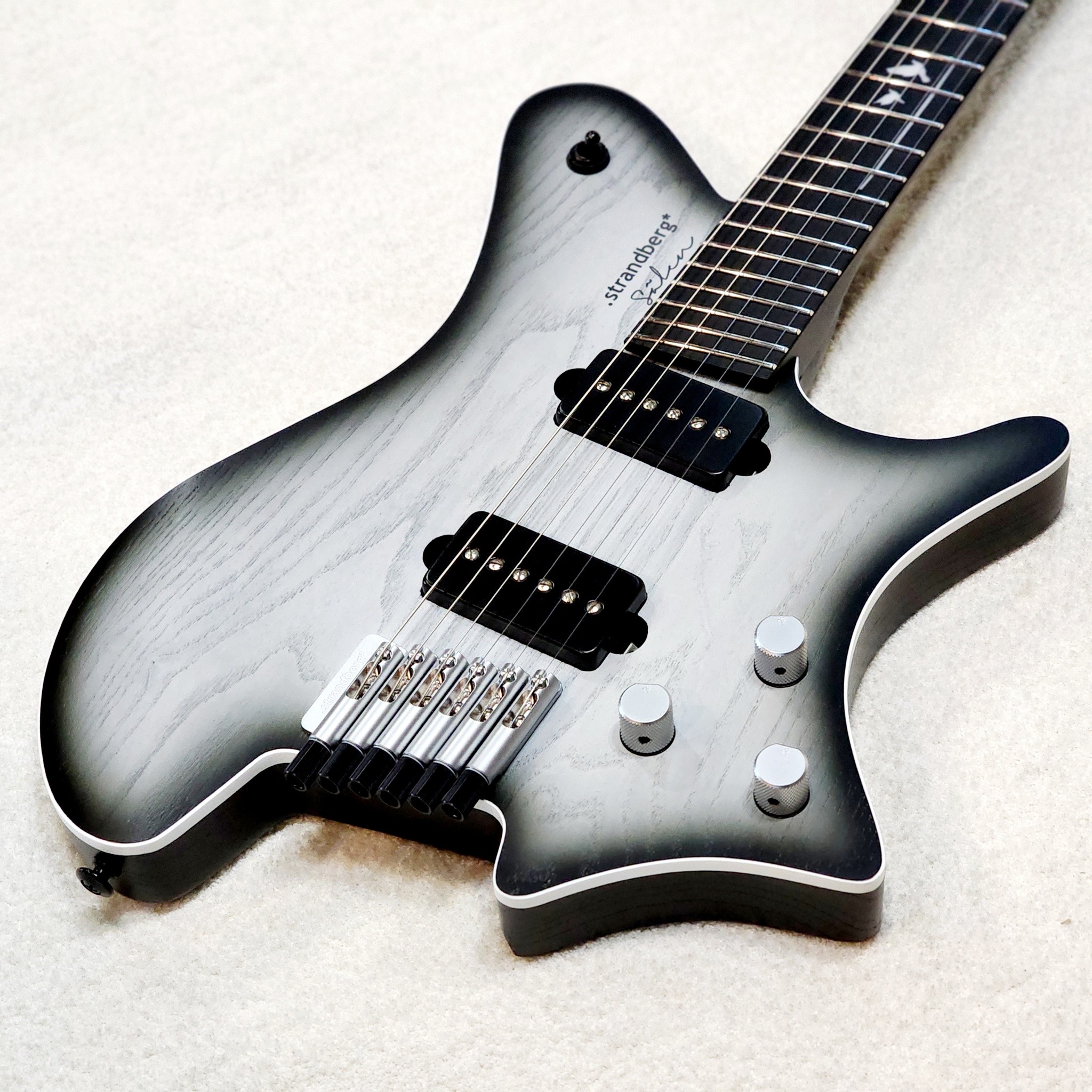 (USED) STRANDBERG SALEN APS MONOCHROM LIMITED EDITION 2024