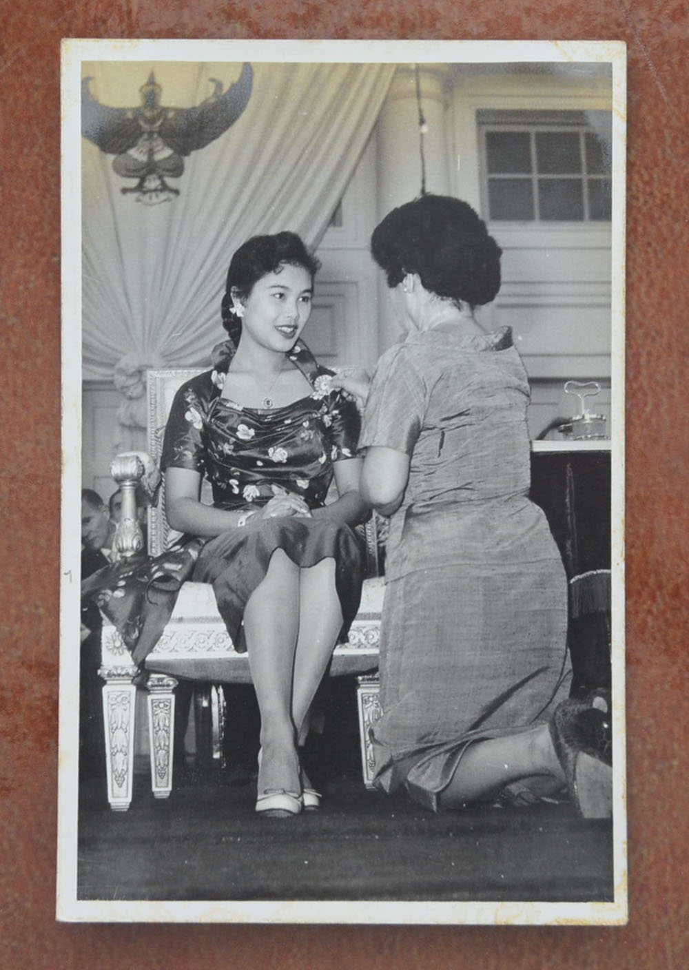 พระบรมฉายาลักษณ์ สมเด็จพระนางเจ้าพระบรมราชินีนาถ