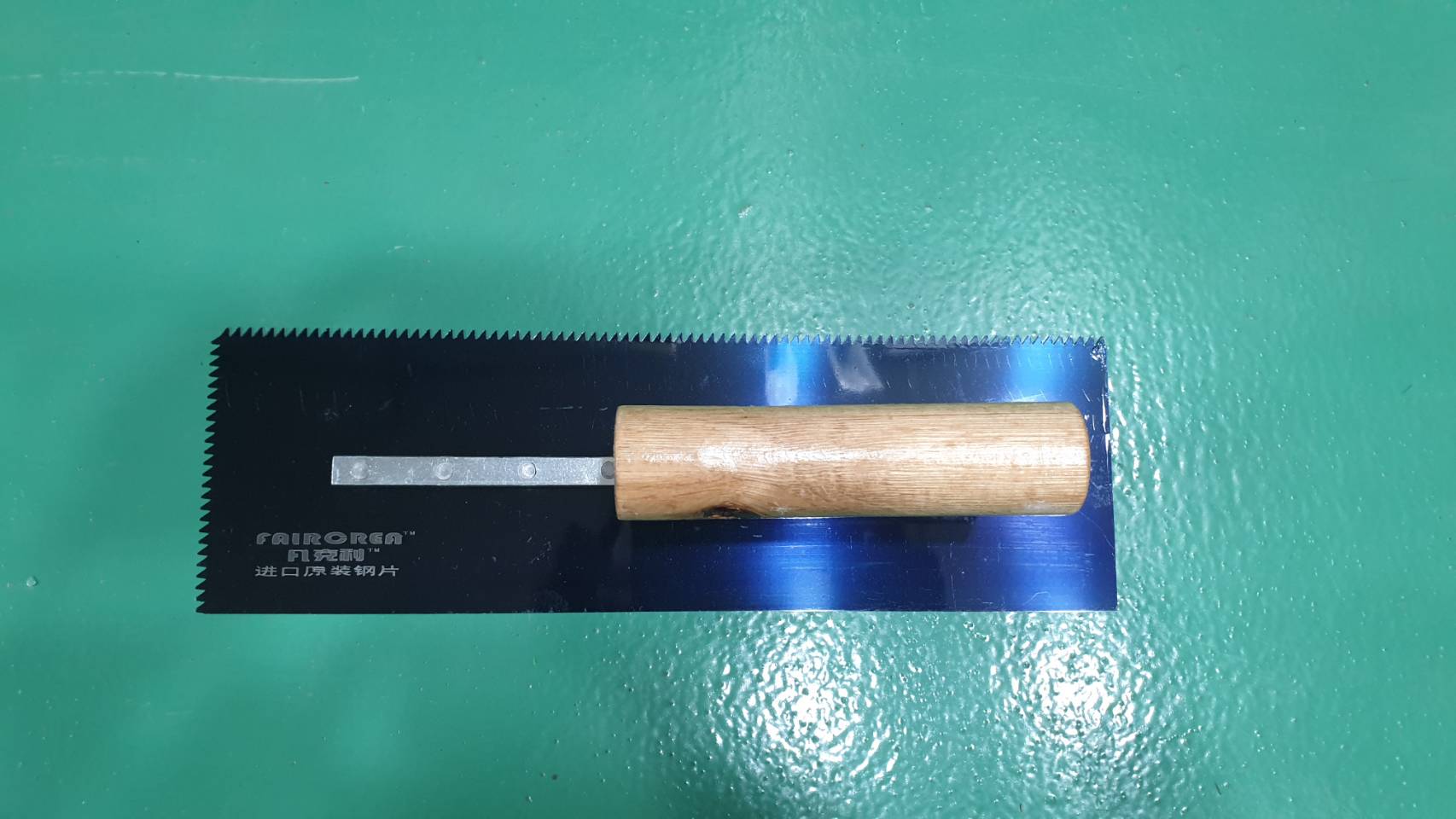 เกรียงฟัน 9.5x30 ซม.(ขนาดฟัน 1,2,3,5 มม.)
