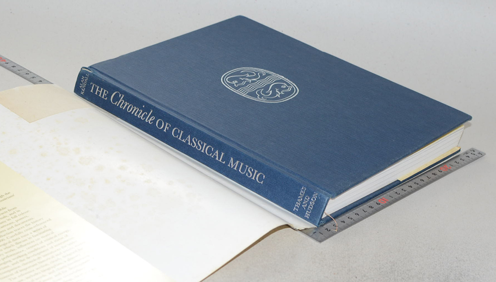 THE Chronicle OF CLASSICAL MUSIC