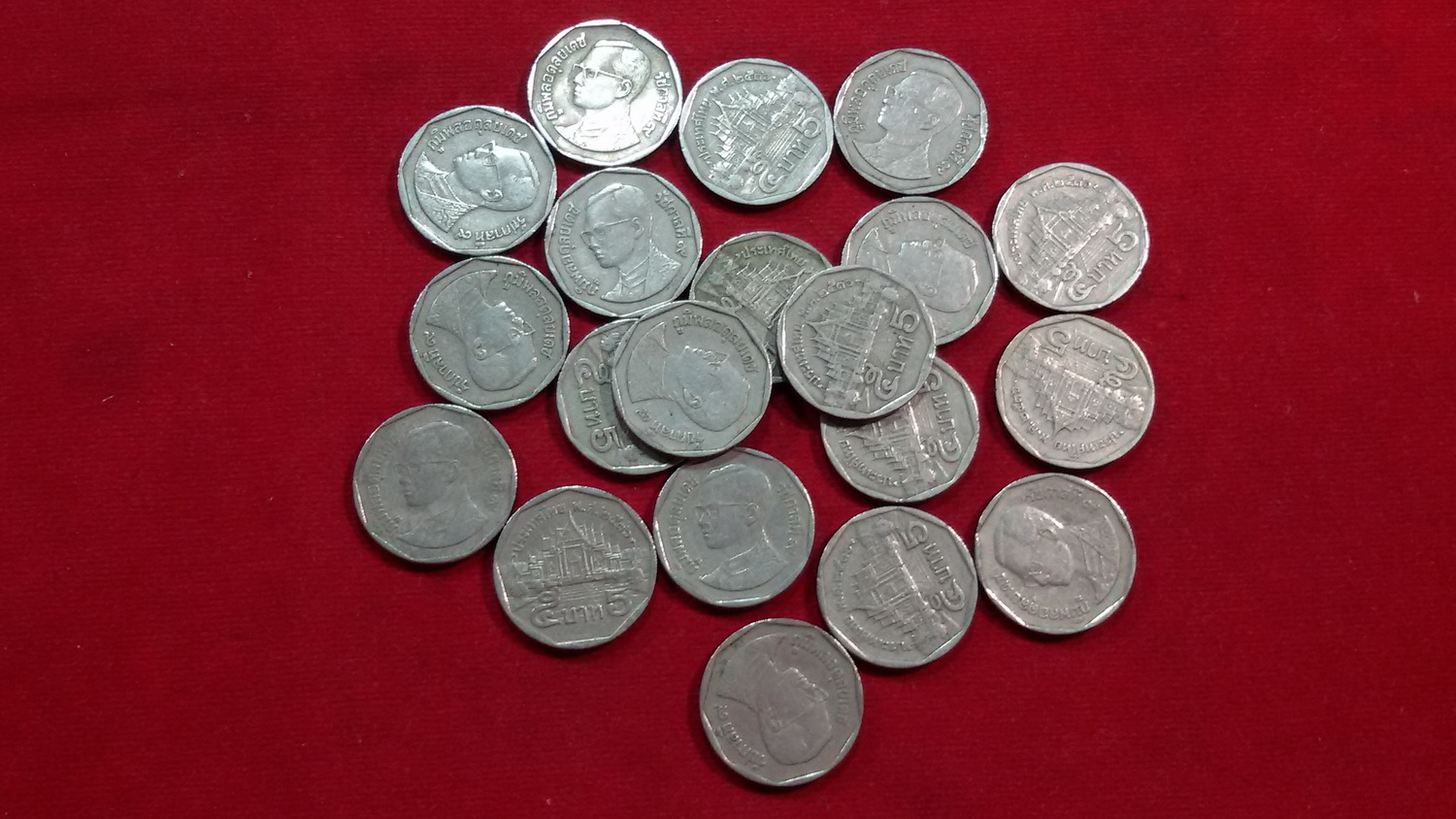 เหรียญ 5 บาท ปี36 ผ่านใช้ หายากลำดับ 10