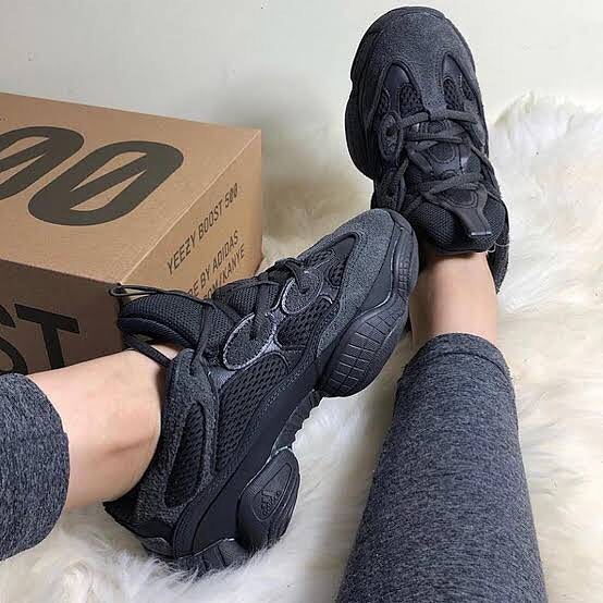 Yeezy 500 Black