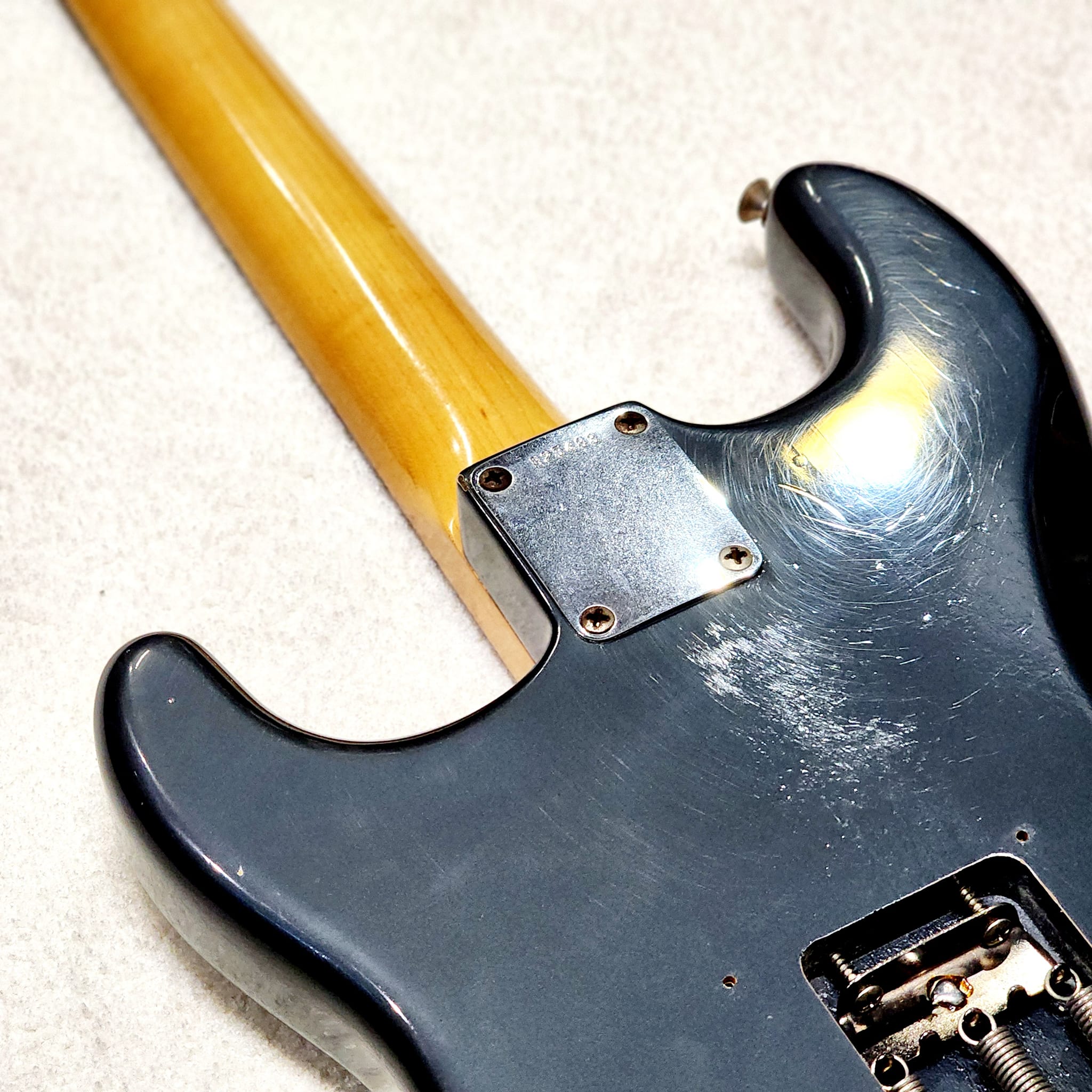 (USED) FENDER Custom Shop Stratocaster RE65 Relic Charcoal Frost Metallic 2005 SERIAL # R25483