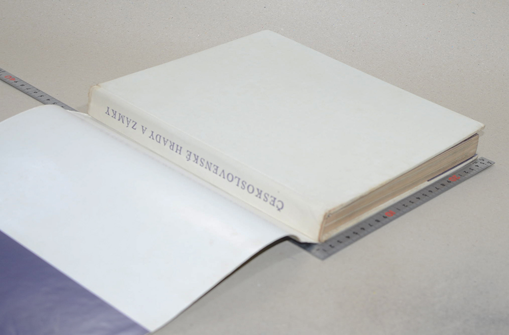 CESKOSLOVENSKE HIRADY a Zamky (ตำหนิ)