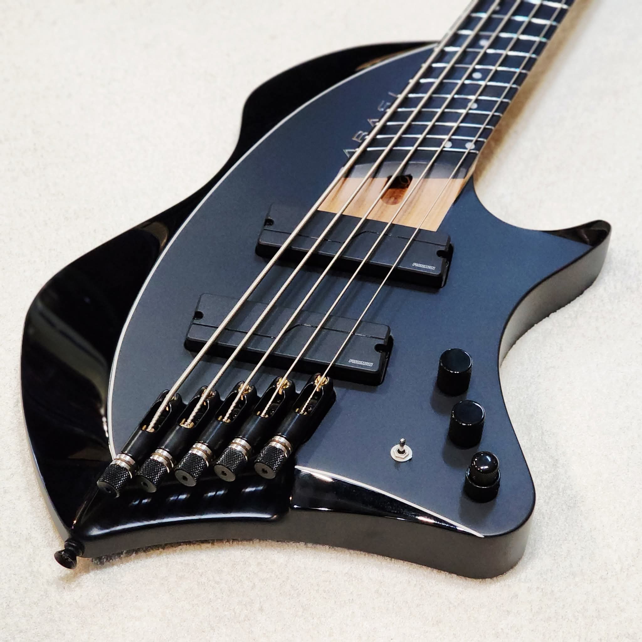 ABASI / LARADA BASS 5 // MASTER SERIES // BLACK