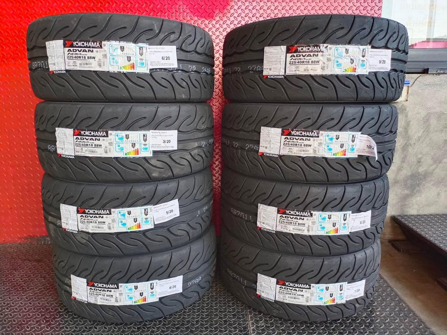 ยางใหม่ YOKOHAMA ADVAN AD08 RS 225/40-18