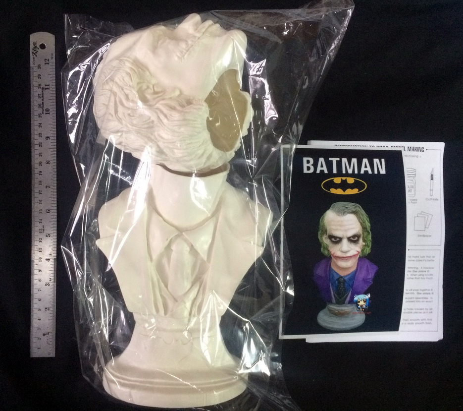 Joker Heath Ledger bust 1/2