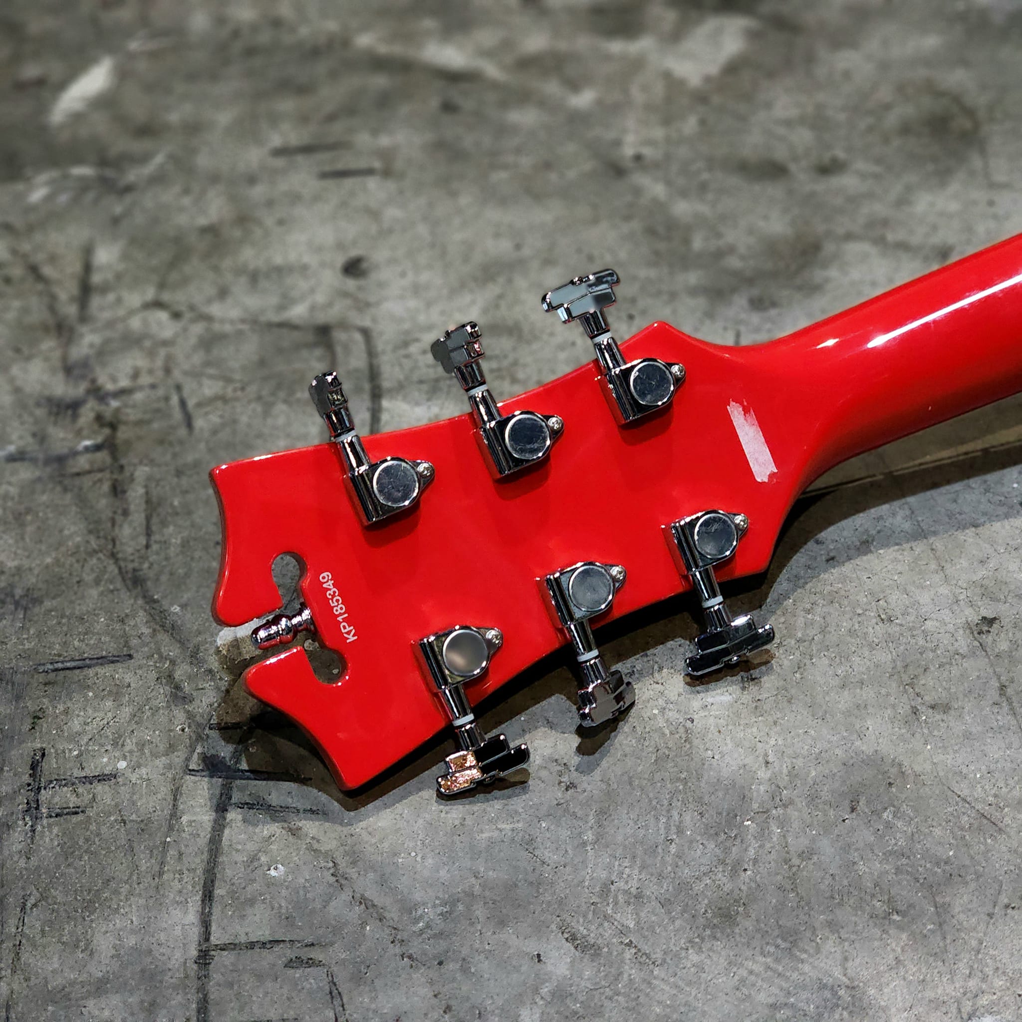 美品 D'Angelico Premier DC Fiesta Red D'Angelico Premier DC with stairstep tailpiece Fiesta Red