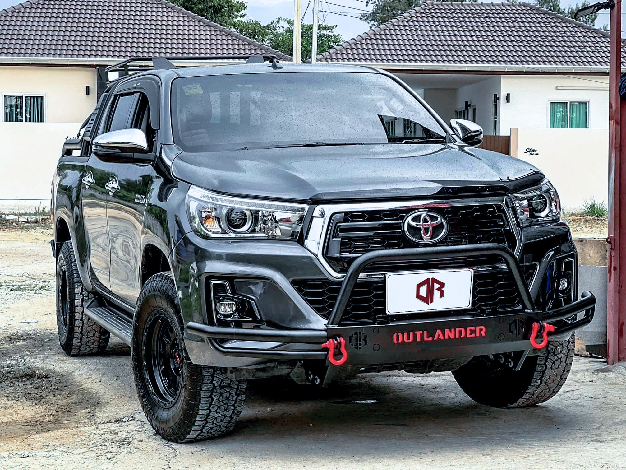 กันชนหน้าร็อกกี้ สำหรับรถ Toyota REVO 2018