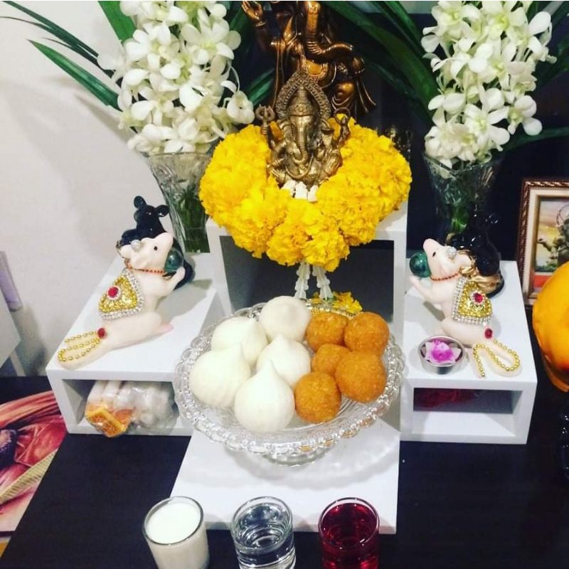 ชุด 3 ลูกเล็ก (โมทกะเล็ก 1, โมติคูร์ลาดูเล็ก 2) - คฑาโมทกะลาดู ขนมบูชาพระพิฆเนศ สูตรดั้งเดิม