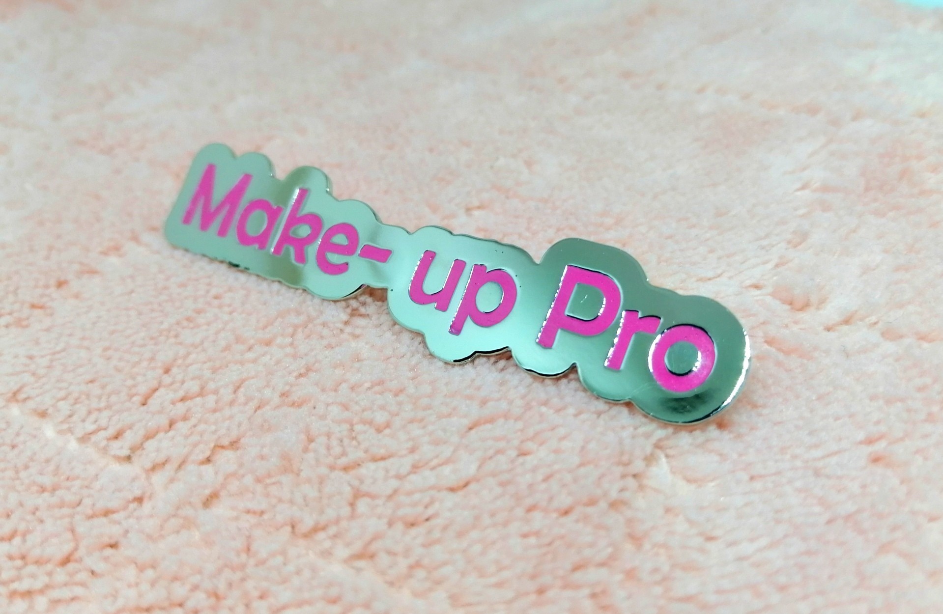 เข็มกลัด