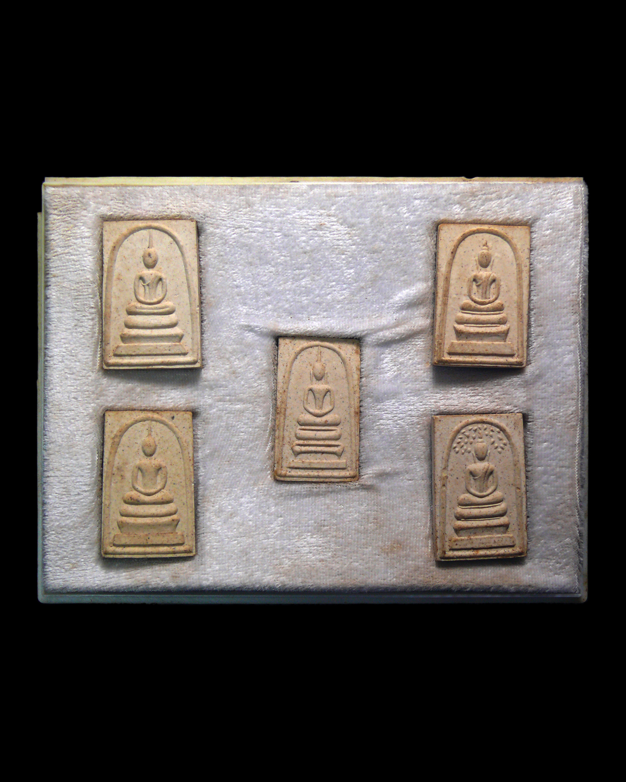 พระสมเด็จพุฒาจารย์โต พรหมรังสี "รุ่นหยก" พิธีพุทธาภิเษก ณ.อุโบสถ วัดระฆังโฆสิตาราม ปี2536 สภาพสวยเก่าเก็บ พร้อมกล่องเดิมๆ