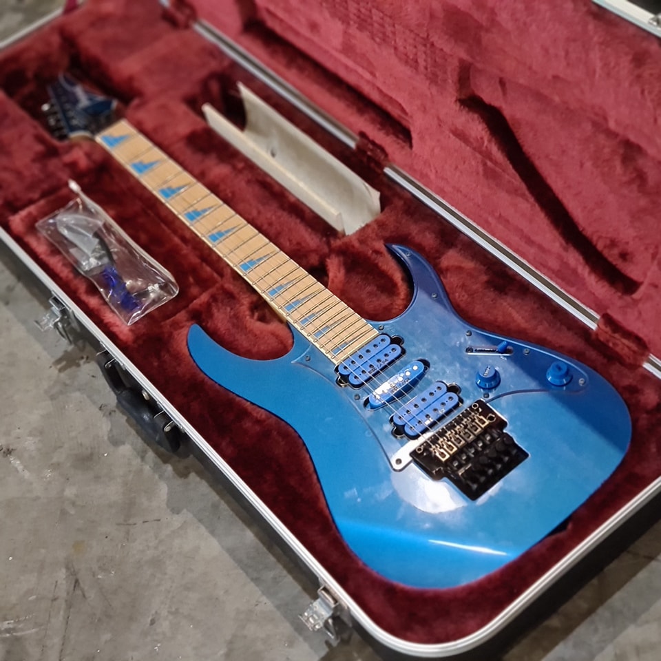 (USED) Ibanez RG770DXLB Laser Blue Reissue