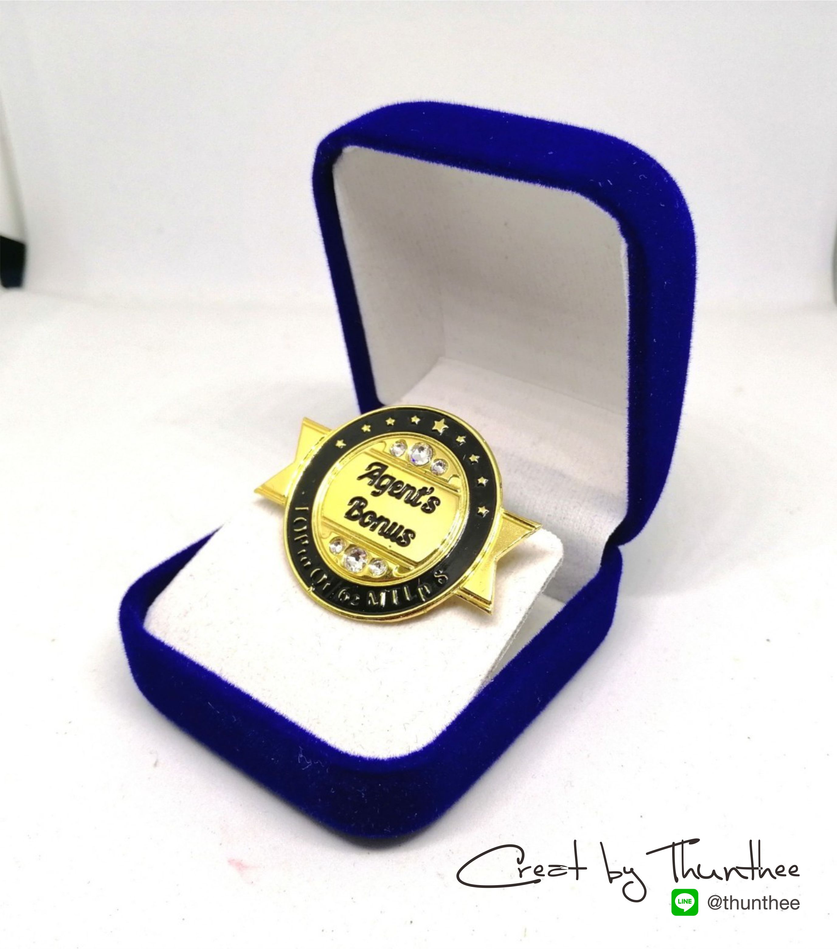 เข็มกลัด