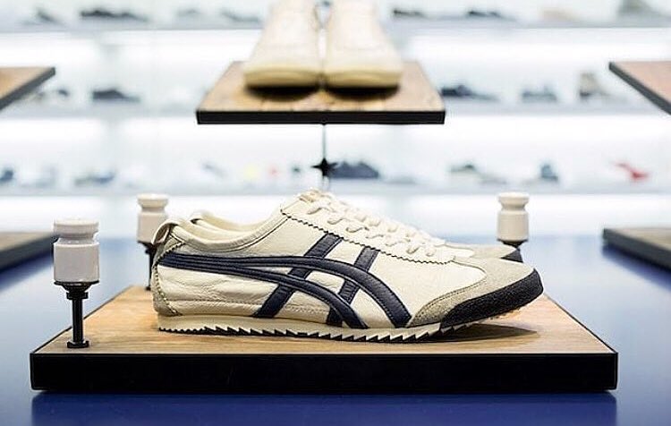 Onitsuka Tiger Nippon Made Mexico 66 Deluxe สีบุรินทร์