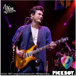 ว่ากันถึงเรื่องของปิ๊กที่ John Mayer เลือกใช้