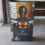 Medicom RAH DX Masked Rider The Bee