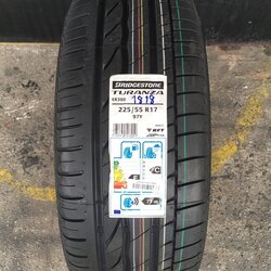 ยาง BRIDGESTONE TURANZA ER300 RUNFLAT ขนาด 275/35-19ราคาพิเศษ สั่งได้