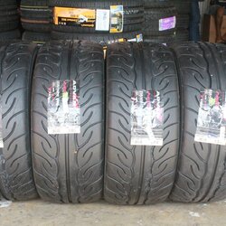 ยางYOKOHAMA NEOVA AD08R ขนาด 245/35R19