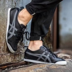 Onitsuka Tiger Mexico 66 (Black/Carbon)
