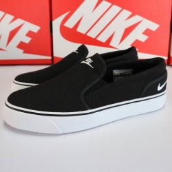 Nike Slip-on