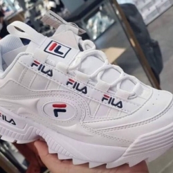 FILA Disruptor3