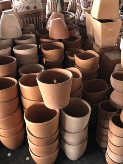 กระถางดินเผา