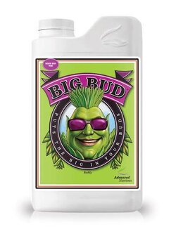 Big Bud ปุ๋ยเร่งดอกใหญ่ ปุ๋ยเพิ่มน้ำหนักดอก และผลผลิต สำหรับไม้ดอก ขนาด 100ml
