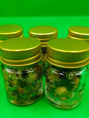 รับผลิต ของชำร่วย สินค้าเพื่อจำหน่าย ออนไลน์ ยาดมสมุนไพรแท้ จากดอยสูง จังหวัดเชียงใหม่ หวยสดชื่นแก้วิงเวียน